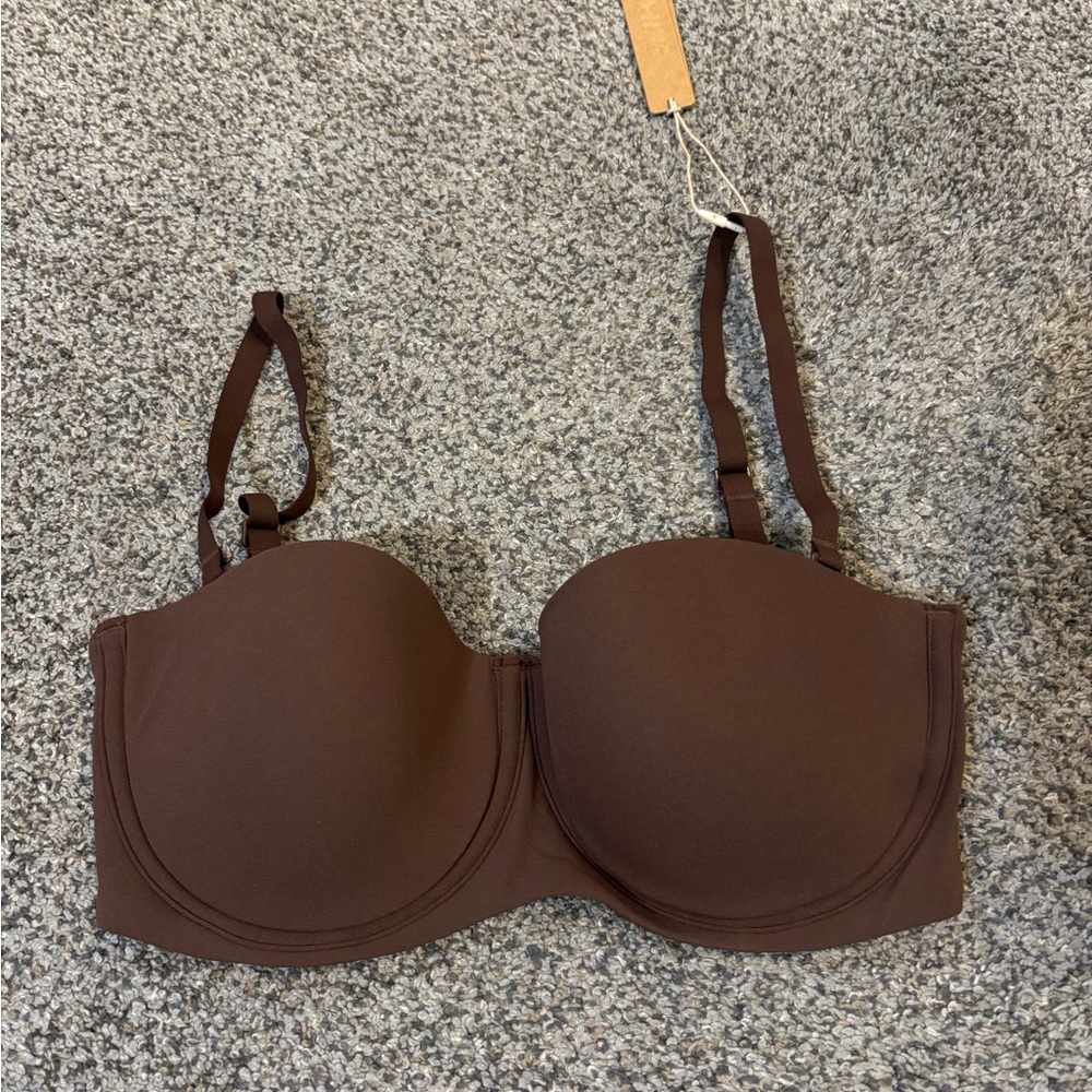 Skims Fits Everybody Strapless Bra